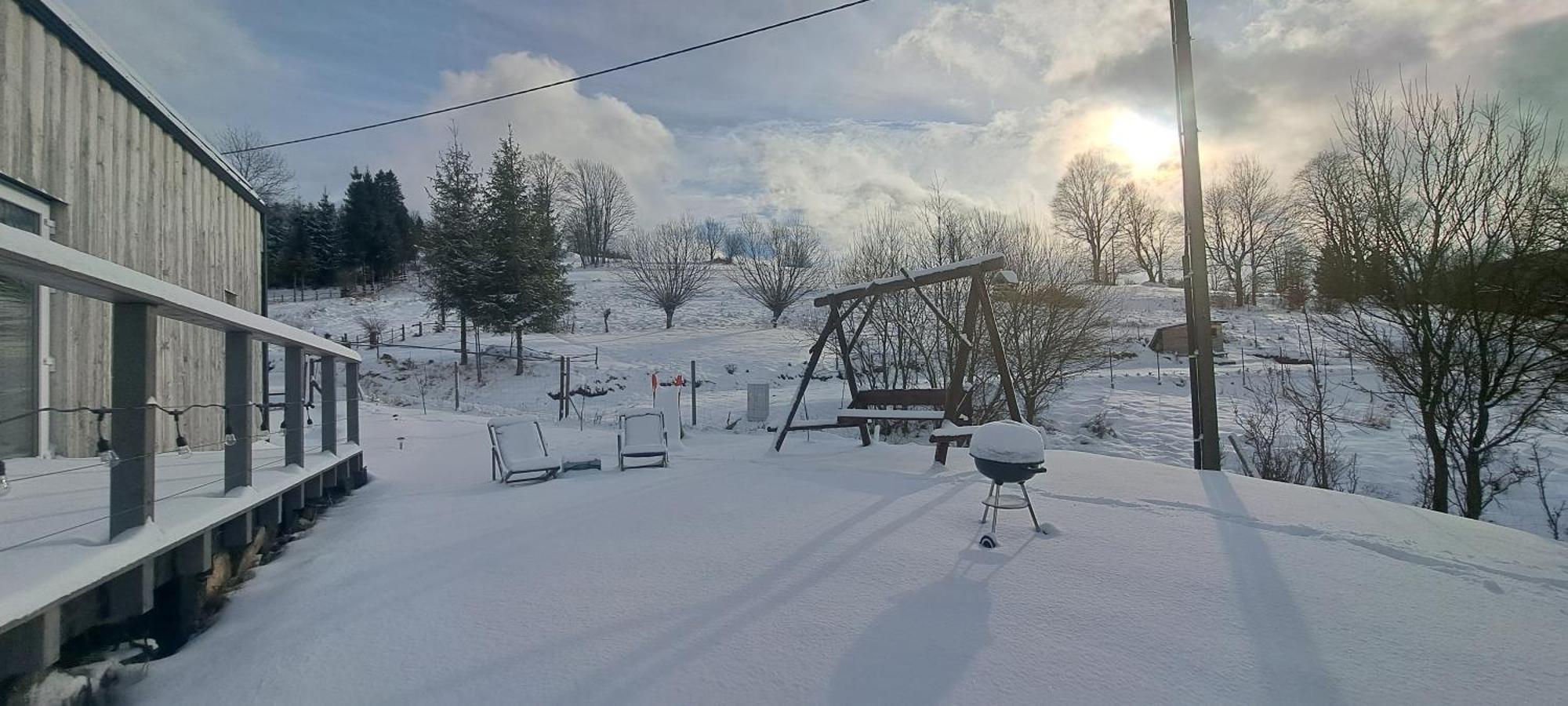 Domek Mecenasa Nieledwia Buitenkant foto